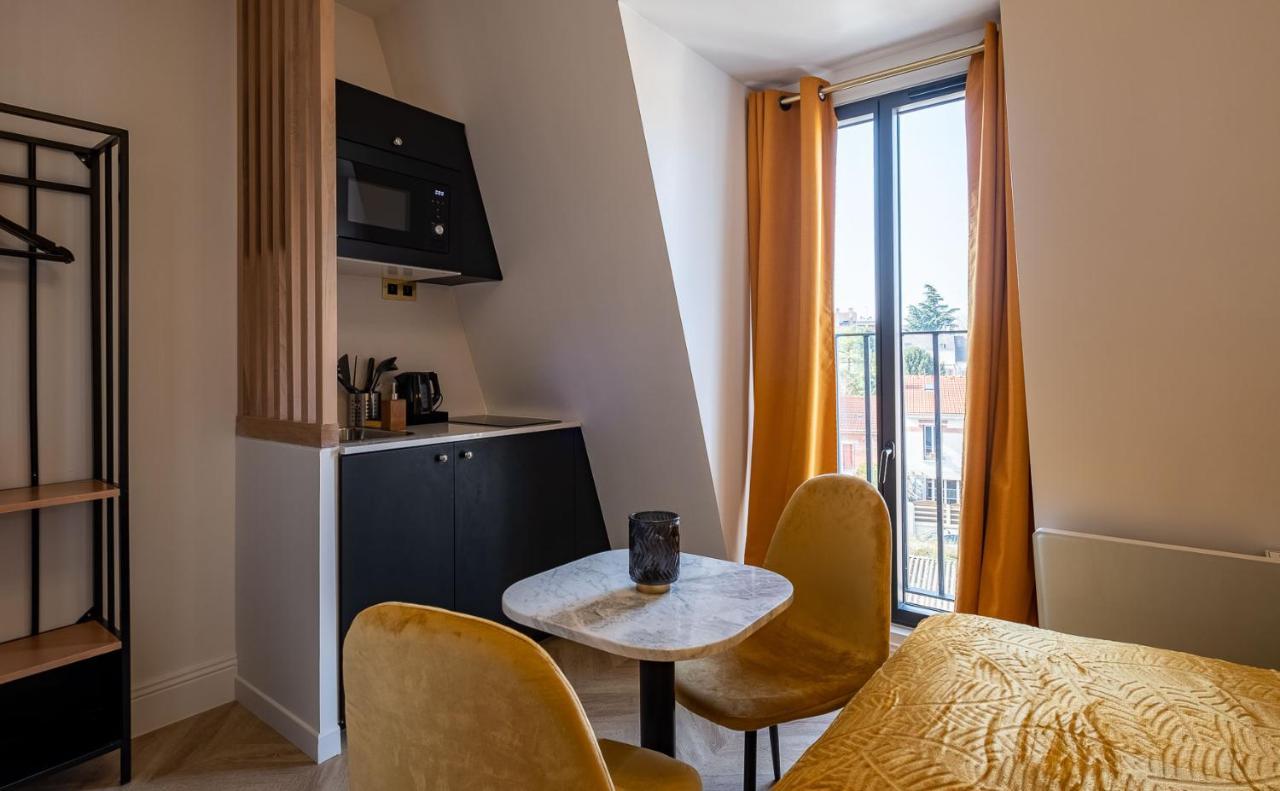 Mijo'S Appartements Hotel Fontenay-sous-Bois Exterior foto